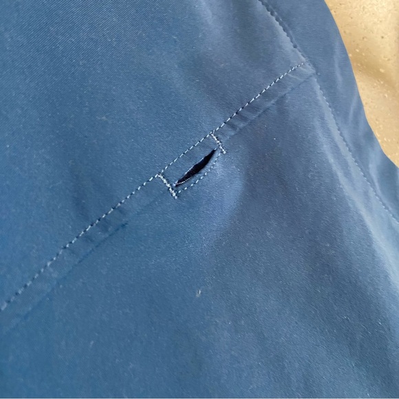 Madelita Scrub Top Shirt 3-Pockets Light Blue Large V Neck Pen Pockets Nurse L - Picture 3 of 9